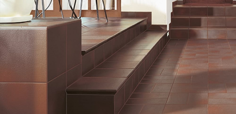 Клинкерная ступень угловая Paradyz CLOUD brown Plain 30x30