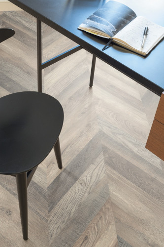 Ламинат Egger PRO 2021+ (KingSize 8/32 V2 WIS) EPL013 Дуб Риппон тёмный