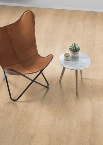 Ламинат Egger PRO 2021+ Регион (Classic 12/33 V4 GAG) EPL046 Дуб Ньюбери светлый