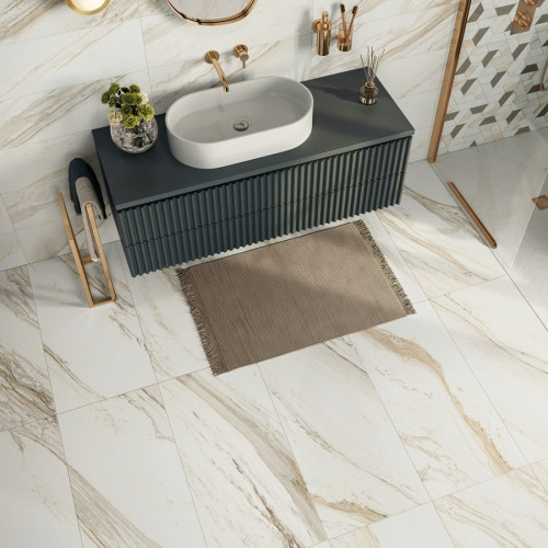 Керамогранит Колизеум ТРЕВИ УАЙТ СТУПЕНЬ Угл. ЛЕВ 33x90